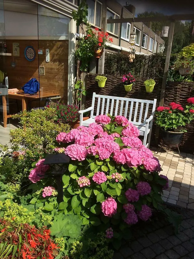 Bed&Breakfast Ineke en John Hoofddorp Frühstückspension